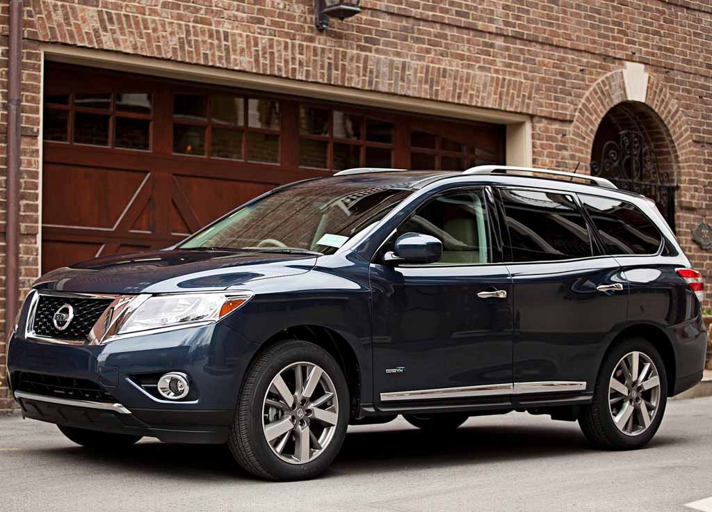 Nissan Pathfinder 2016