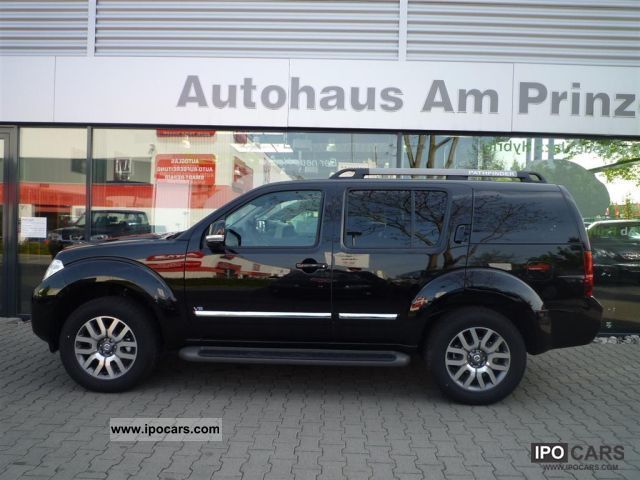 Nissan Pathfinder 3.0
