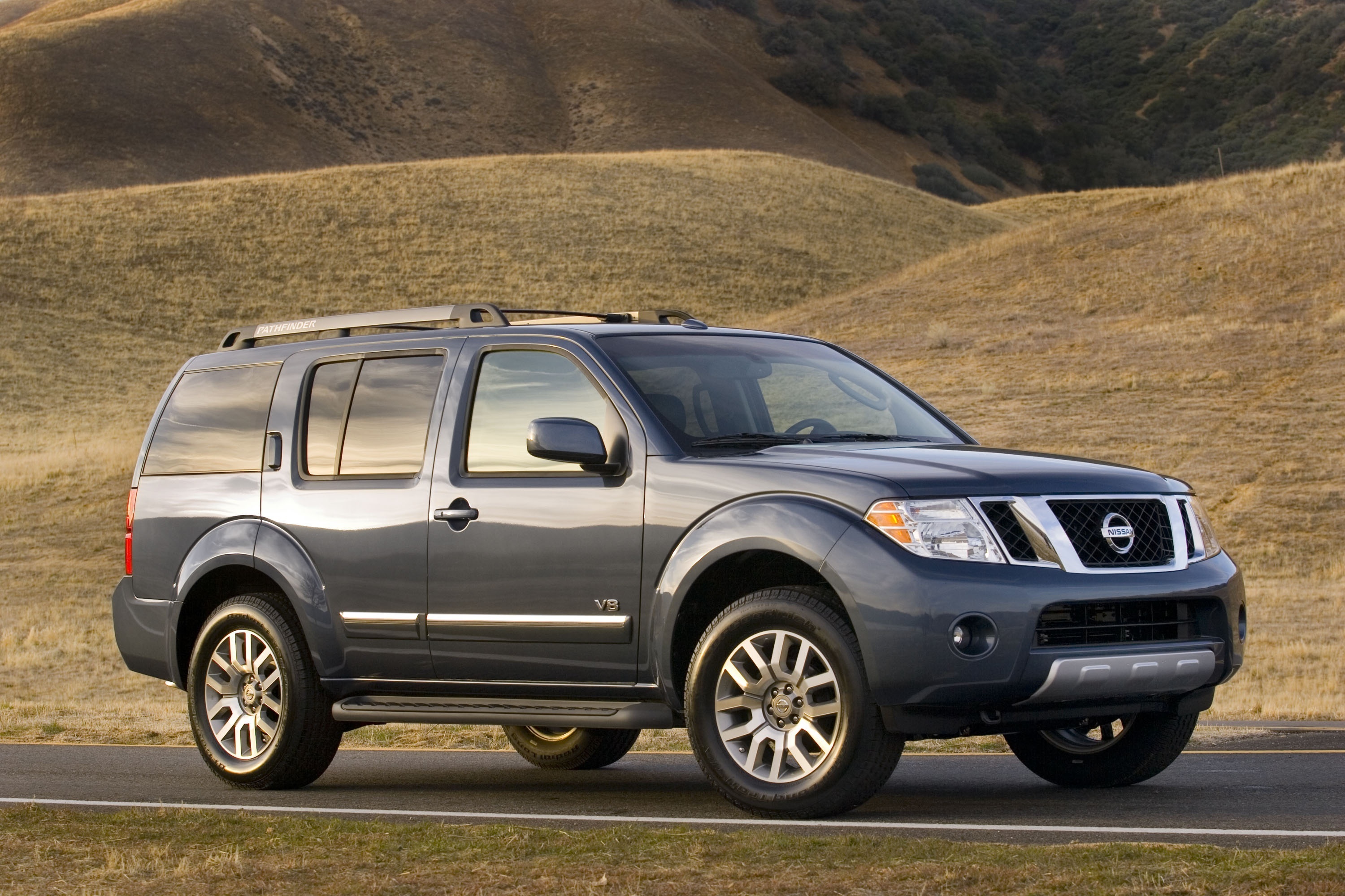 Nissan Pathfinder 4 Wheel Drive