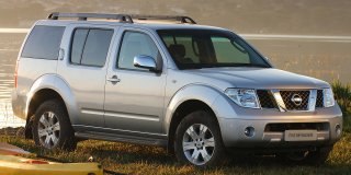Nissan Pathfinder 4.0