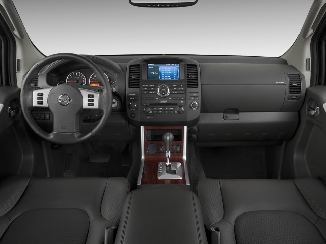 Nissan Pathfinder 4wd