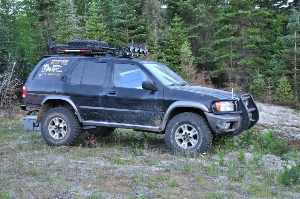 Nissan Pathfinder 4x4 Off Road