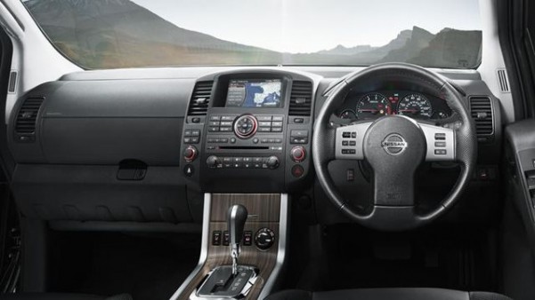 Nissan Pathfinder 7 Seater