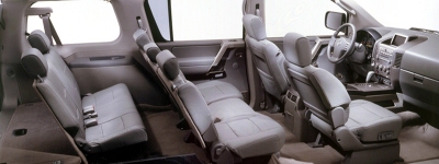 Nissan Pathfinder 8 Passenger