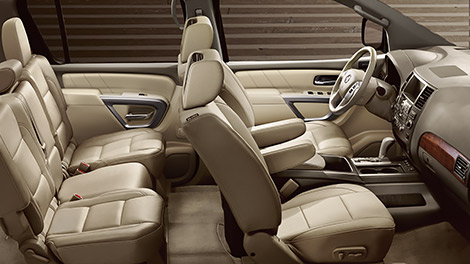 Nissan Pathfinder 8 Passenger