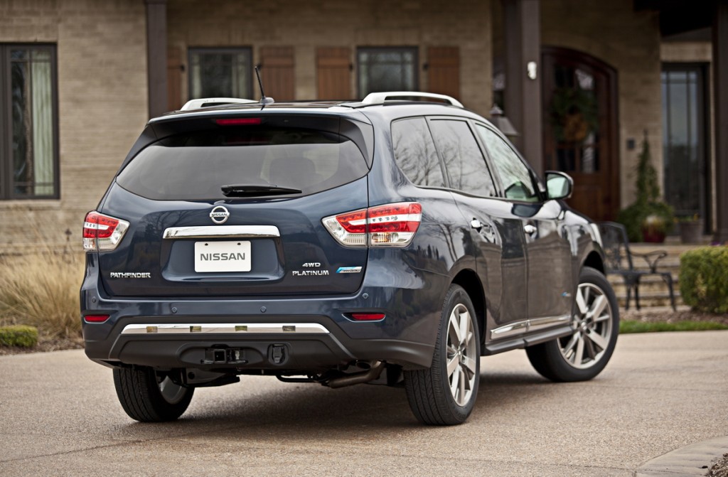 Nissan Pathfinder Awd