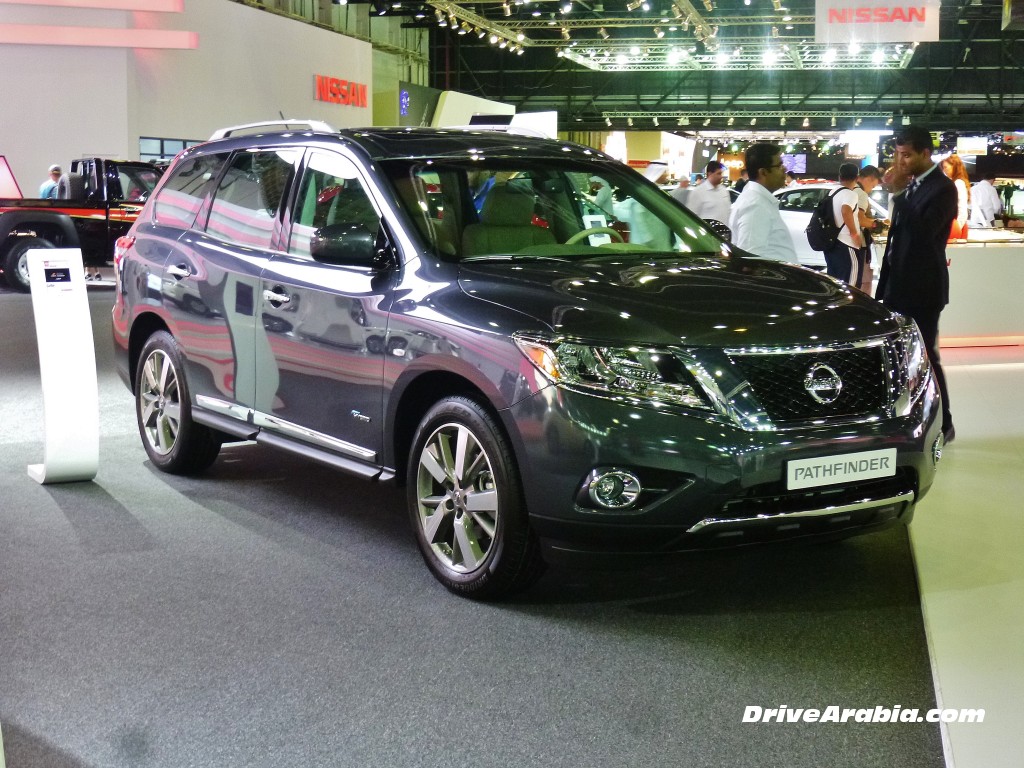 Nissan Pathfinder Hybrid 2014