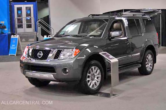 Nissan Pathfinder Le