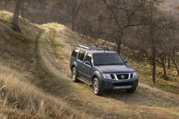 Nissan Pathfinder Off Road