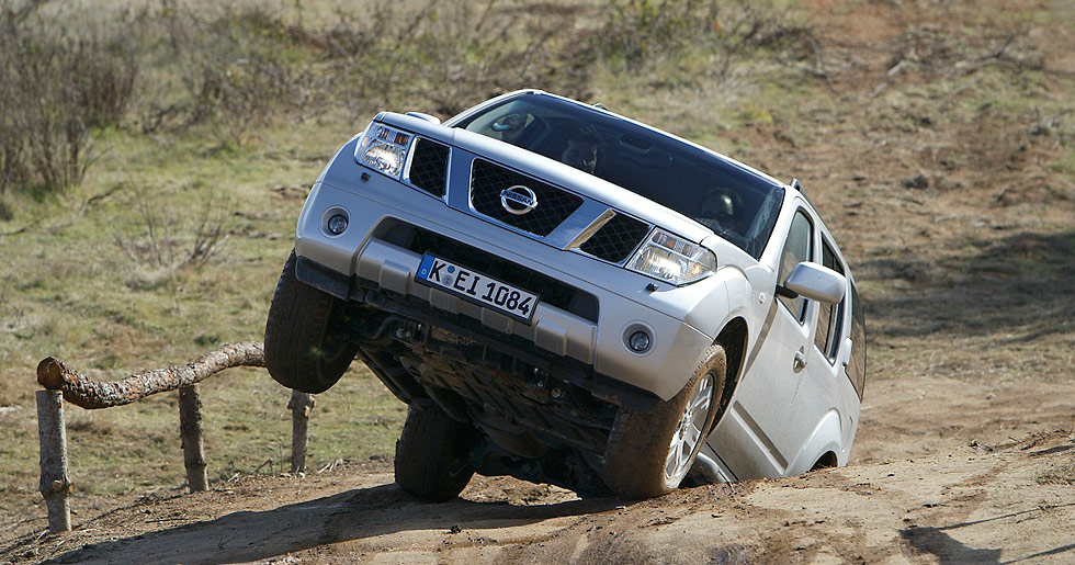 Nissan Pathfinder Off Road Nissan Pathfinder Off Road