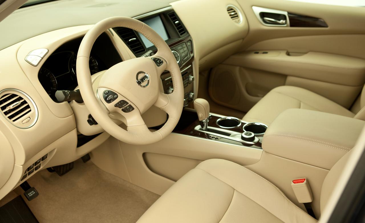 Nissan Pathfinder Platinum 2014
