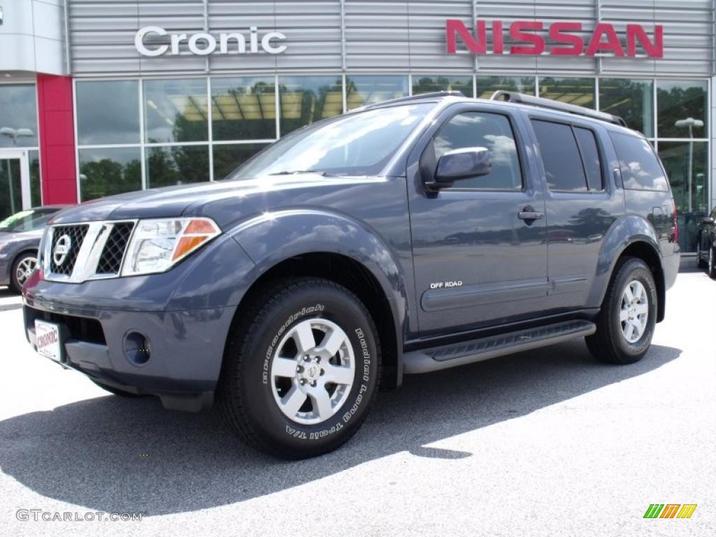 Nissan Pathfinder Se Off-Road