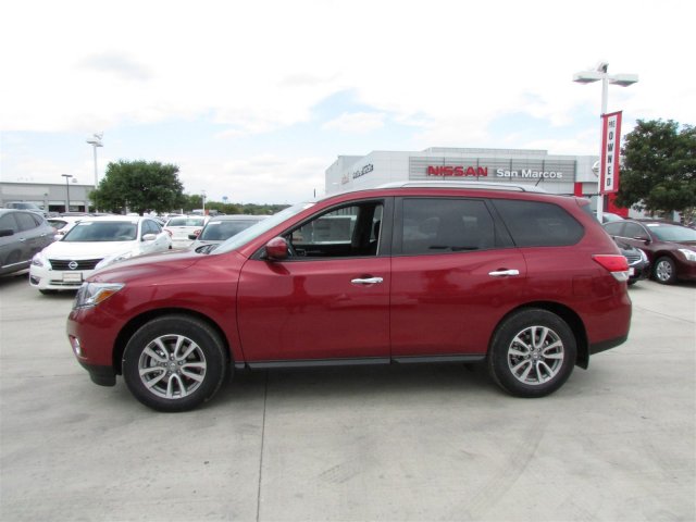 Nissan Pathfinder Sv 2015