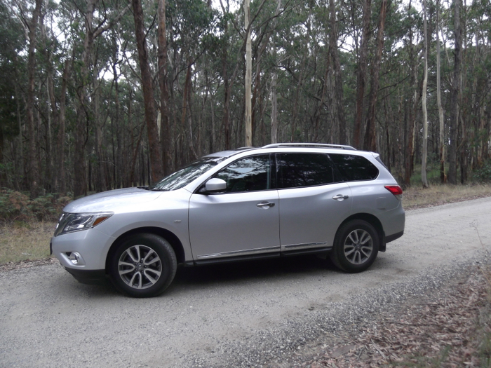 Nissan Pathfinder Titanium