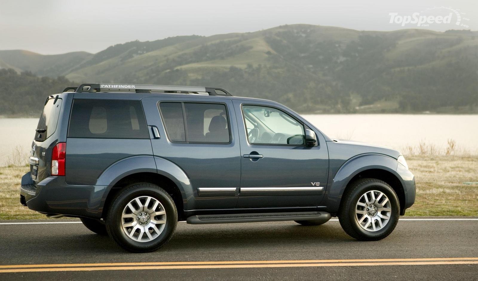 Nissan Pathfinder V6