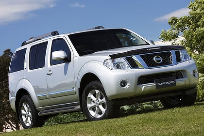 Nissan Pathfinder V6