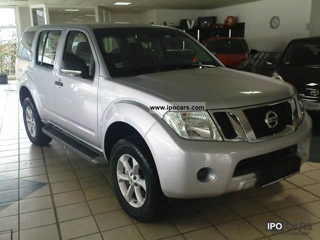 Nissan Pathfinder Xe