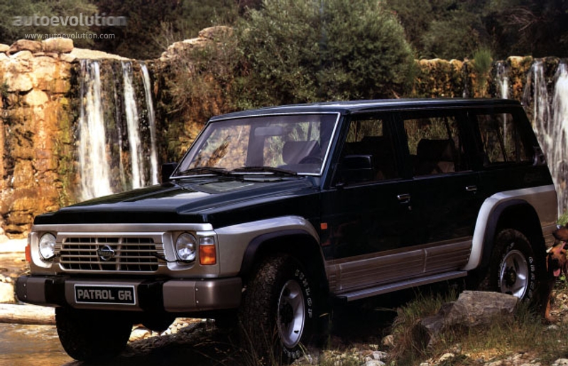 Nissan Patrol 1990