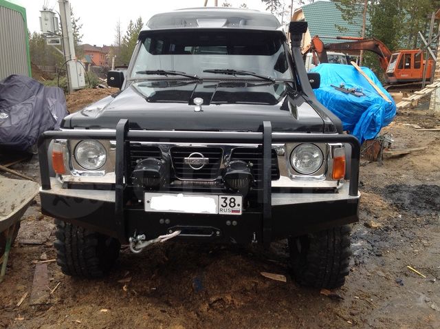 Nissan Patrol 1992