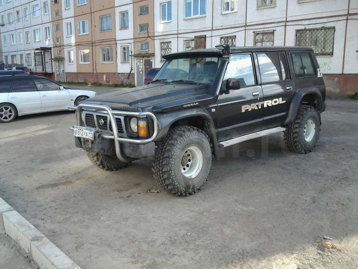 Nissan Patrol 1992