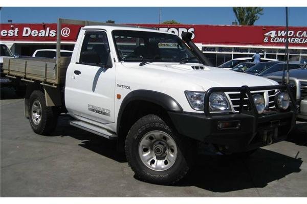 Nissan Patrol 4x4 Ute