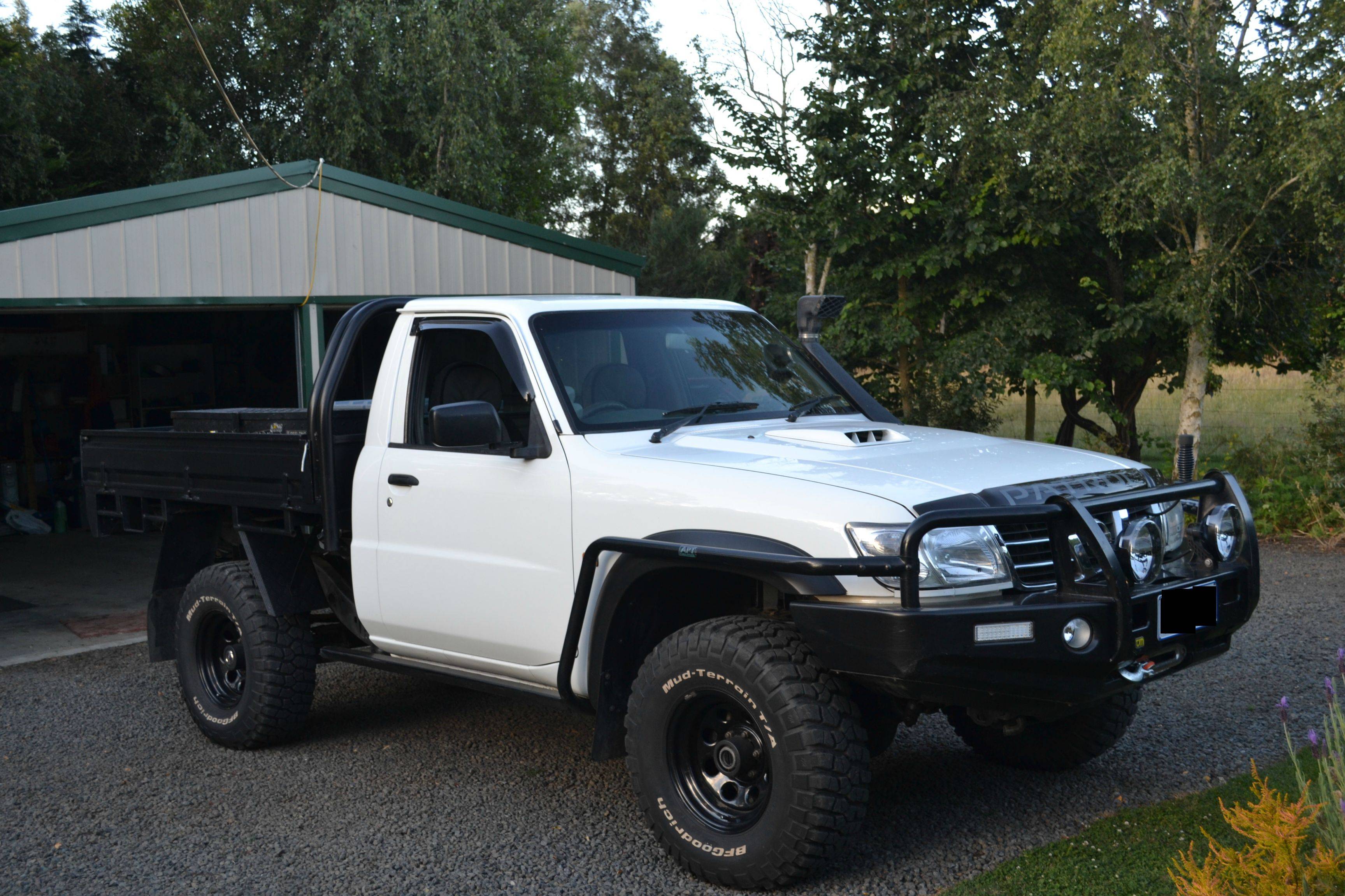 Nissan Patrol Ute