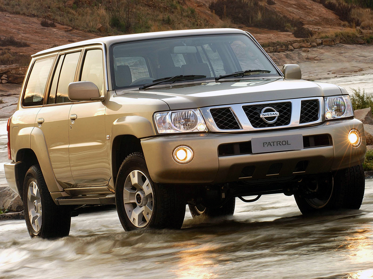 Nissan Patrol Vs
