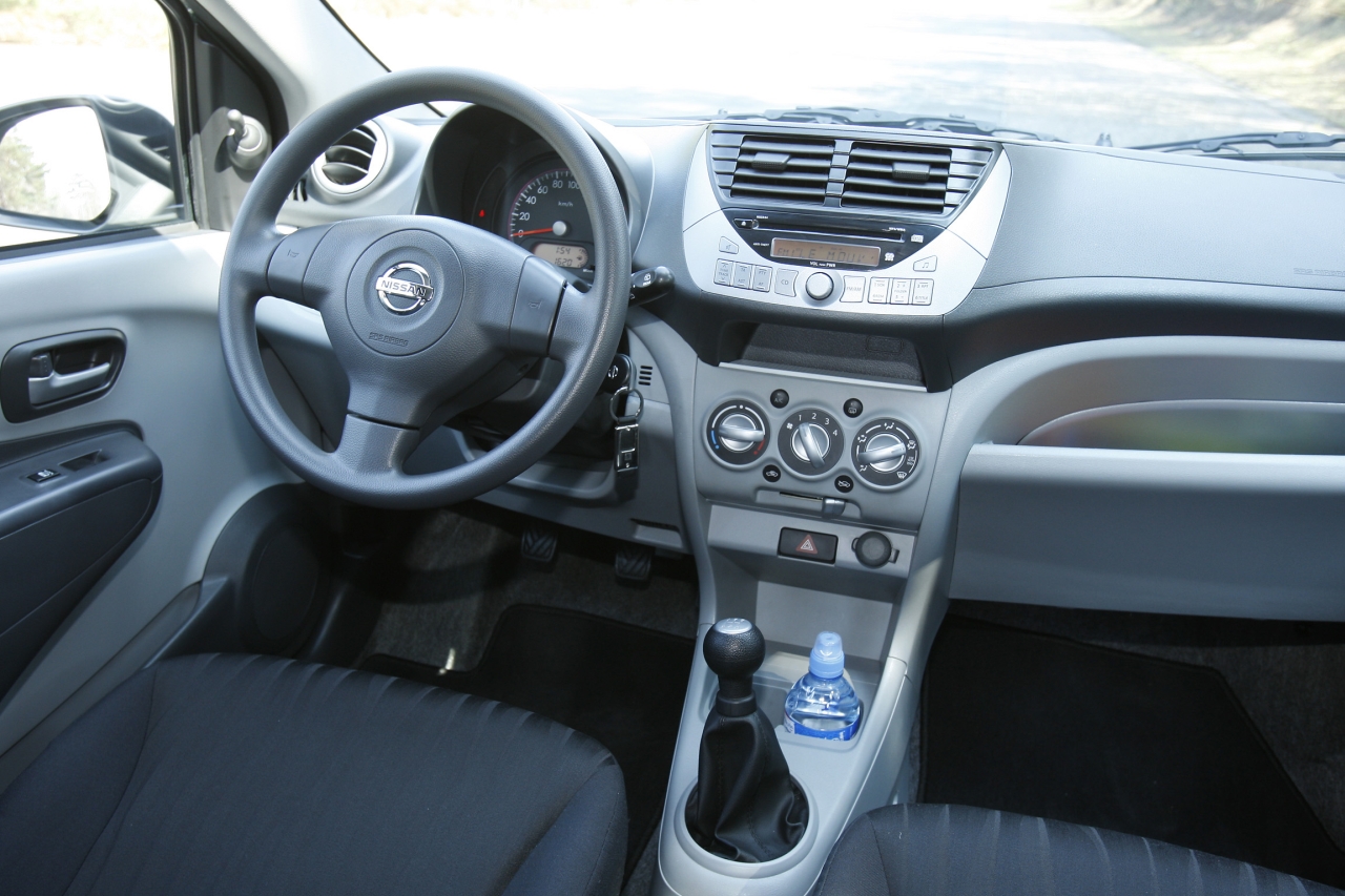 Nissan Pixo 2012