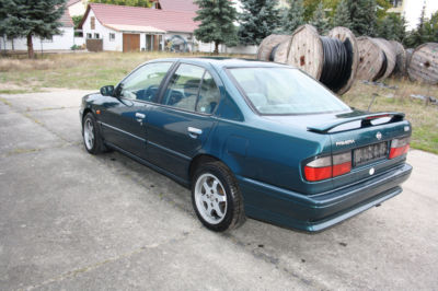 Nissan Primera 1995