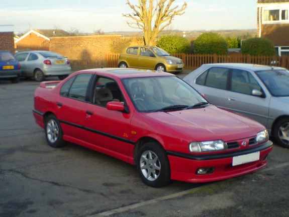 Nissan Primera 1995