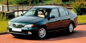 Nissan Primera 1999
