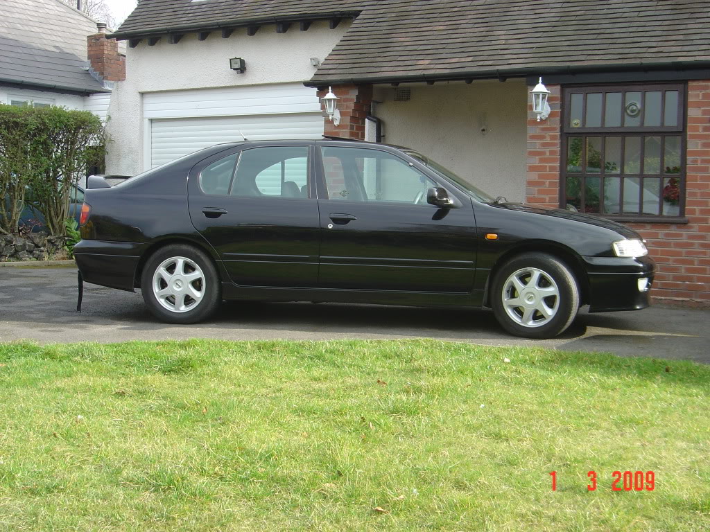 Nissan Primera 2.0 16v