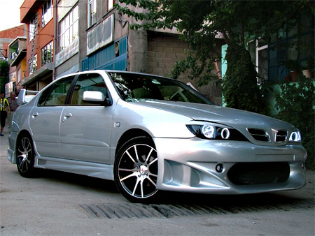 Nissan Primera 2.0 I Nissan Primera 2.0 I
