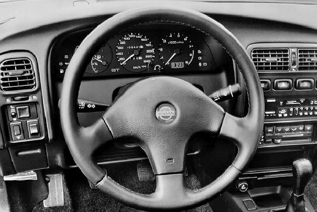 Nissan Primera 2.0 Slx