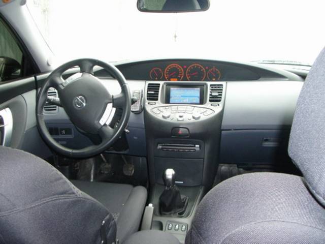 Nissan Primera 2005