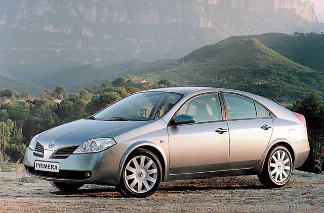 Nissan Primera P12