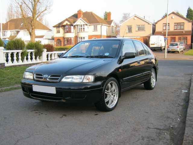 Nissan Primera Si