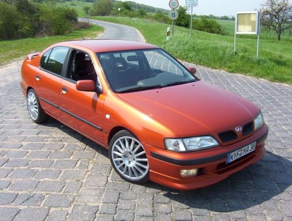 Nissan Primera Si