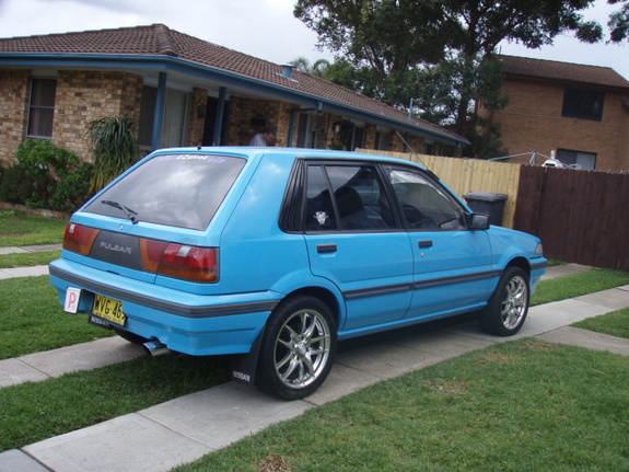 Nissan Pulsar 1990