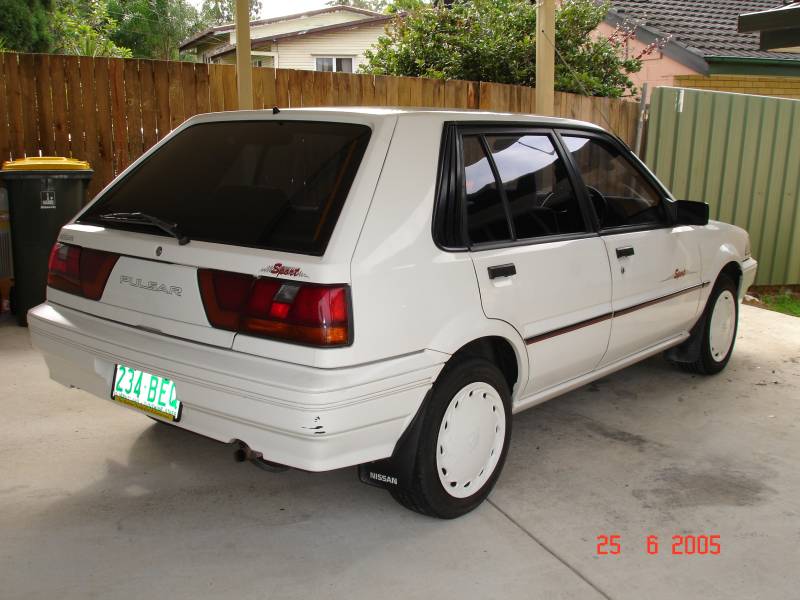 Nissan Pulsar 1991
