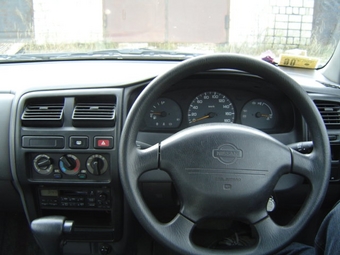 Nissan Pulsar 1998
