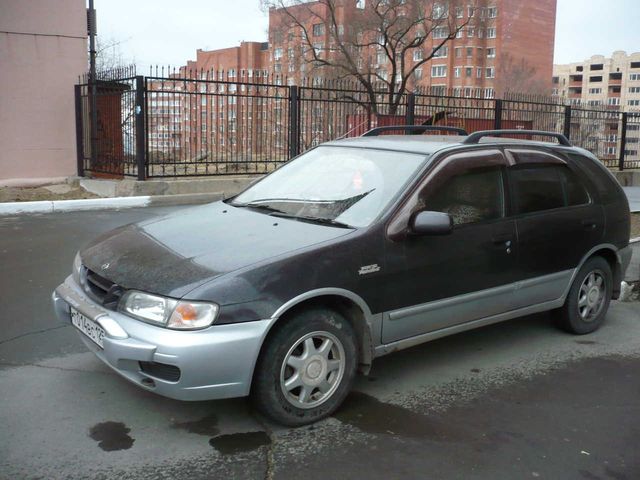 Nissan Pulsar 1998