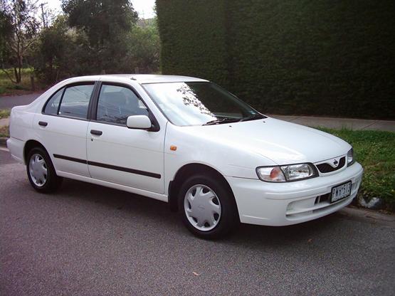 Nissan Pulsar 1998
