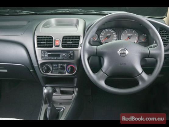 Nissan Pulsar 2005
