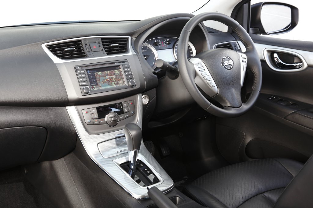 Nissan Pulsar 2014 Sedan