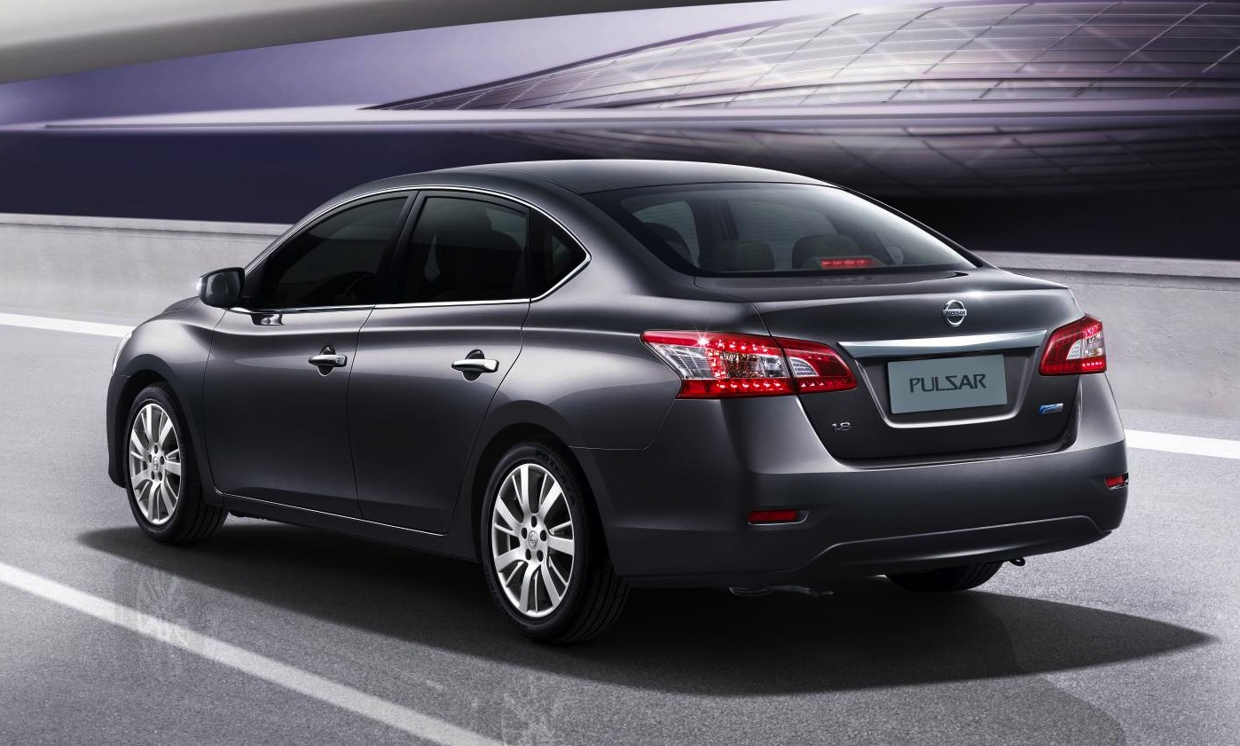 Nissan Pulsar 2014 Sedan
