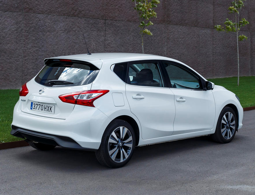Nissan Pulsar 2015