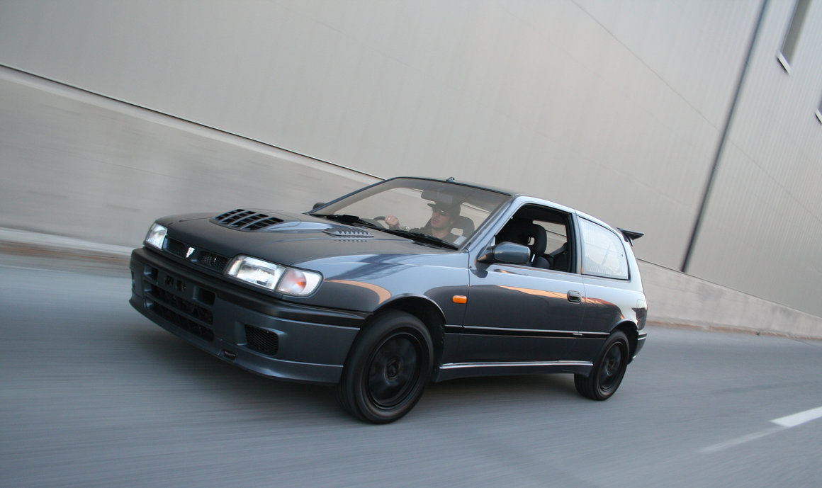 Nissan Pulsar Gti R