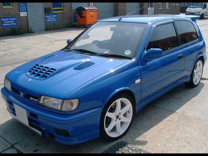 Nissan Pulsar Gtr