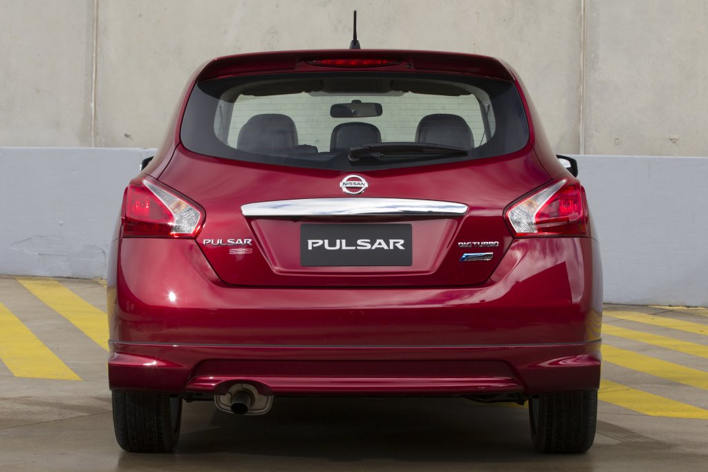 Nissan Pulsar Hatchback